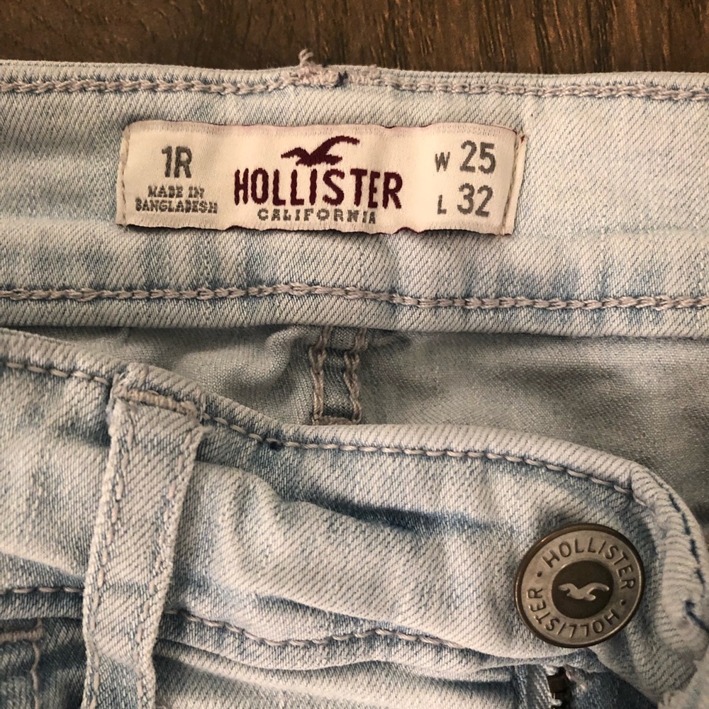 Jeans - Picture 2 of 3